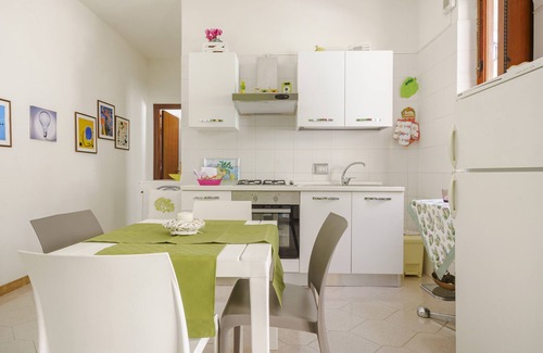 Erice Apartment | Il Pergolato – Panoramic Pergola & Peaceful Retreat near Mount Erice & the sea