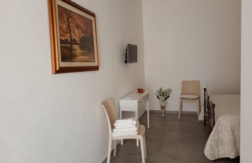 Sannicandro di Bari House | Il Quadrifoglio affittacamere