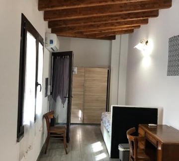Assemini Bed & Breakfast | Il roseto