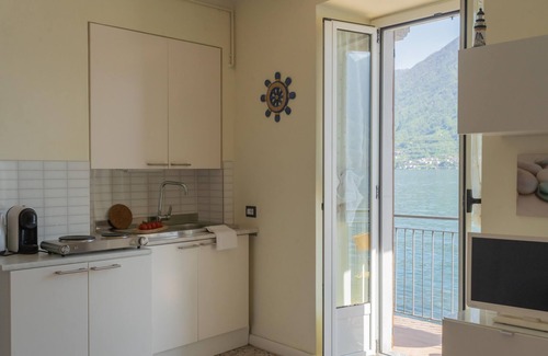 Colonno Apartment | Il Timone in Colonno