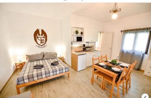 Acquasanta Apartment | Il vecchio fienile La Canellona