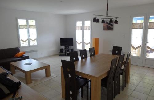 La Bree-les-Bains House | Ile d'Oléron (17) - La Brée les Bains - Maison 6 couchages - FR-1-246A-210