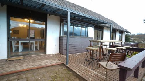 Lynmore House | Iles House Rotorua