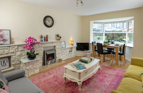 Ilkley Apartment | Ilkley Place ** Sleeps 5 ** with Parking