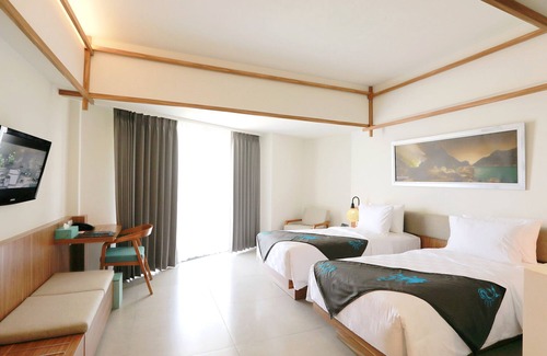 Banyuwangi Hotel | ILLIRA Hotel Banyuwangi