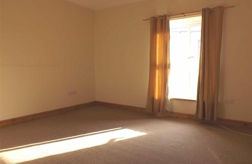 Padiham Apartment | IMMACULATE 2 BEDROOM HOUSE modern