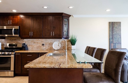 Huntington Beach House | Immaculate, 3 Bed/3Bath steps from the Water with Harbor View