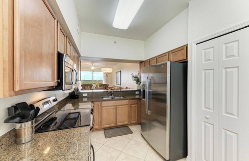 Bradenton Condo | Immaculate Condo/Exceptional Golf/Pickle Ball/Tennis Community