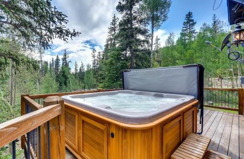 Alma House | Immaculate Mountain Home Surrounded by Pine Trees with Hot Tub - Claim Jumper Getaway