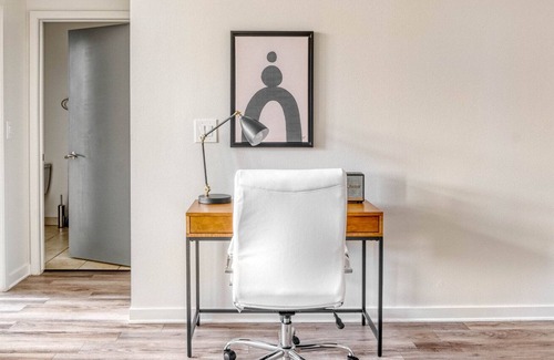 Central Boulder Apartment | Impeccable Boulder 2BR w/ Pool & Gym, by Blueground