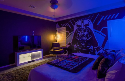 Northeast El Paso House | IN A GALAXY FAR FAR AWAY