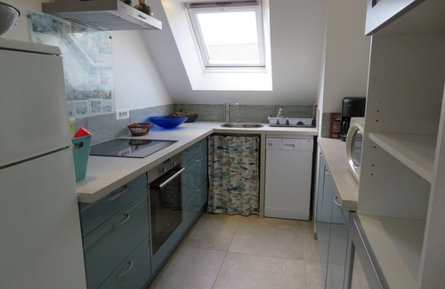 Sarzeau Apartment | IN CAME, BRIGHT, APARTMENT 5 PEOPLE, BEACH 50 M? GARDEN? WIFI PARKING