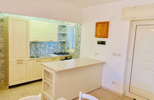 San Pietro in Bevagna Villa | in Direkter Strandlage mit Meerblick, Ruhig, mit Allem Komfort Ausgestattet