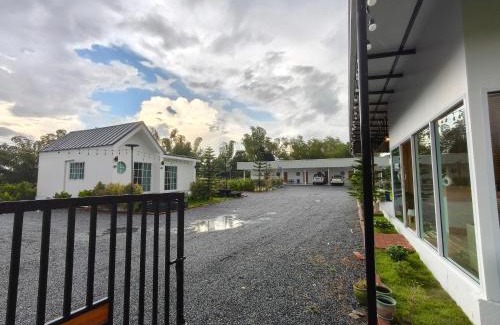 Nong Chaeng House | in love รีสอร์ท ผัง 3 เขาใหญ่