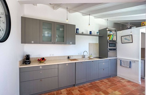 Sainte-Marie-de-Re House | In Sainte Marie de Ré, pretty renovated villa