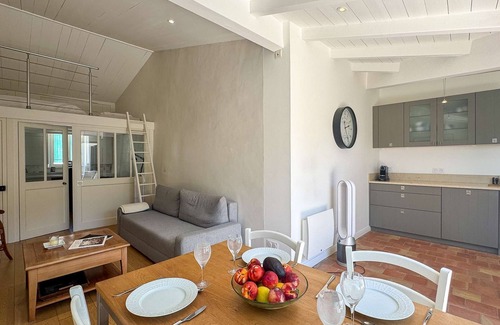 Sainte-Marie-de-Re House | In Sainte Marie de Ré, pretty renovated villa