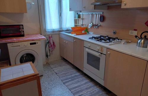 Sanremo Centre Apartment | In the city center, comfortable apartment sea view garage pets allowed WiFi