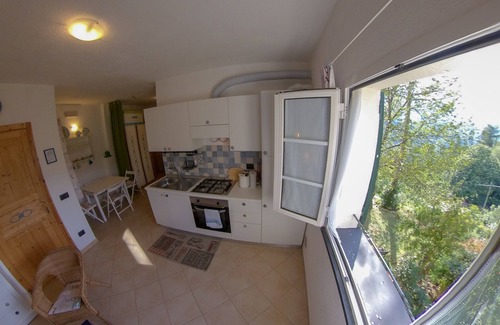 Rialto Apartment | In the Final Hills, ideal for bikers and climbers. Paradise 20 min from the sea.
