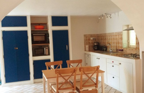 Fontaine-de-Vaucluse House | In the heart of Fontaine de Vaucluse, house overlooking the Sorgue river