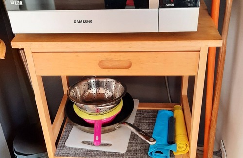 Guist'hau Apartment | In the heart of downtown Nantes, a cosy studio close to all amenities