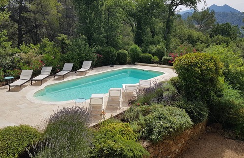 Barjols House | In the heart of green Provence in the Var, old charming sheepfold