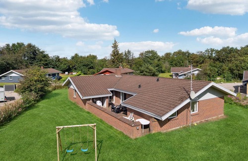Jegum House | In the vacation village Jegum welcomes you this large vacation home with pool.