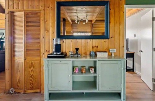 Wofford Heights Cabin | In the Wilderness of Wofford Heights Fenced Yard