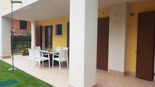 Rivoltella Apartment | In Vacanza da Miki 03