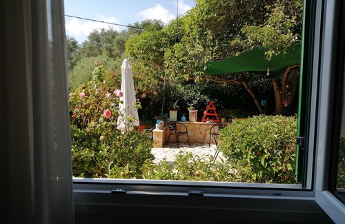 Melikia Apartment | In Villa Nikoli private apartment AMA 223592