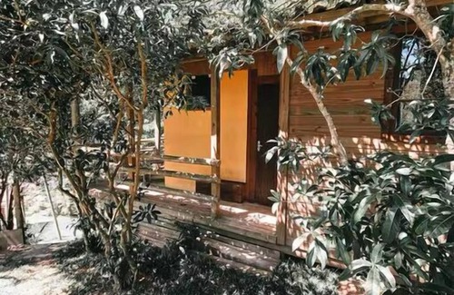 Praia do Rosa House | Incredible and cozy Chalet in Praia do Rosa, very close to the beach and city center.
