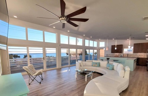 Bid-a-wee Beach House | Incredible Custom 6-Bedroom House with Private Pool!