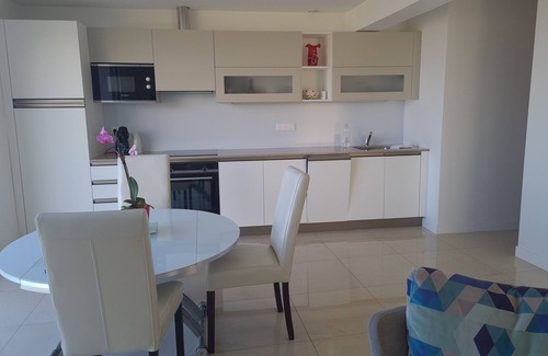 Mont Boron House | independent accommodation with exceptional sea view