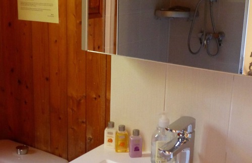 Saze Ski Chalet | Independent cottage with private hot tub near AVIGNON