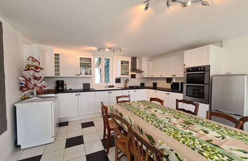 Crozon-sur-Vauvre Cottage | Independent House with Garden in South Berry