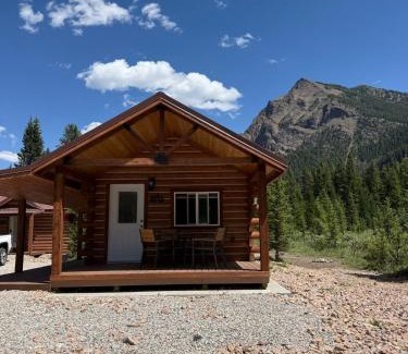 Silver Gate House | Index Peak Cabin
