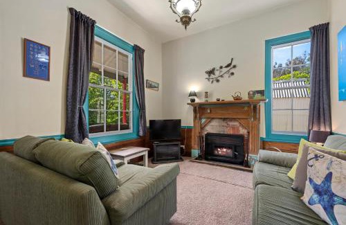 Whareama House | India House & Ica Whare in Whareama, Nr Riversdale Beach