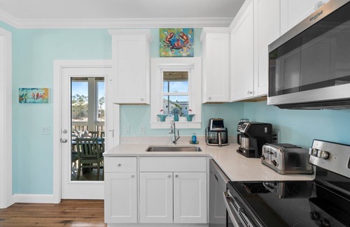 Indian Pass House | Indian Pass Beaches, Private Pool, Pet Friendly, 3 Suites!