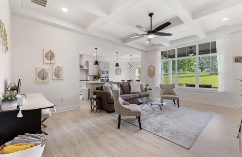 Jeffersonville - Clarksville House | Indiana Valley: Work Friendly & Near Downtown