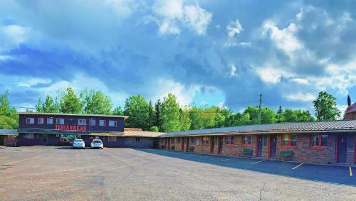 Ironwood Hotel | Indianhead Ironwood Hotel