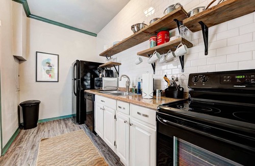 Central Oklahoma City House | Indie Escape-2 in 1- stone’s throw to the Plaza