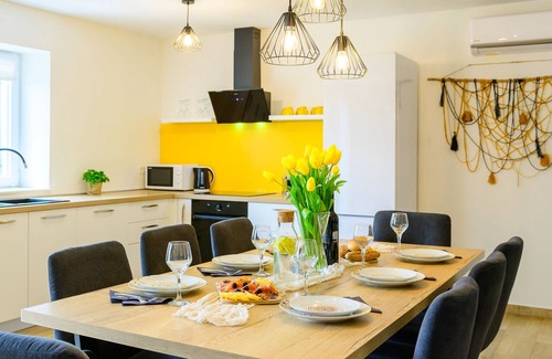 Butkovici Villa | Indigenous Istrian modern stone villa SAN on a spacious property of 5500m2