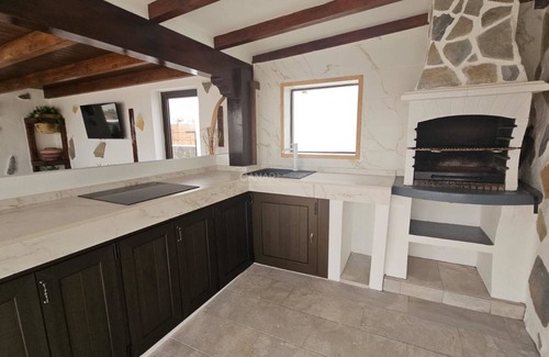 Lajares Apartment | Indira House: Modern, Relaxing Villa with Pool and BBQ in Lajares, Fue