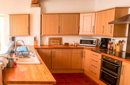 Heres House | Individual Rural Gite - Le Pigeonnier - beautiful shared pool