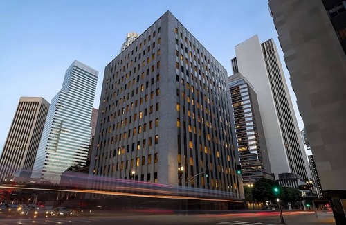 Financial District House | Indulge in Home Like Comfort, Dog-friendly, Near Walt Disney Concert Hall
