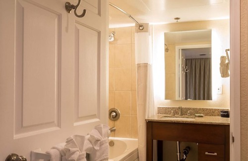 Coronado Resort | Indulge in Paradise at Coronado Beach Resort : Min 7 day -Sunday to Sunday