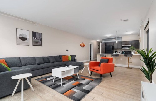 Cole-Noble District Apartment | Indy 2BR Gem Heart of Downtown