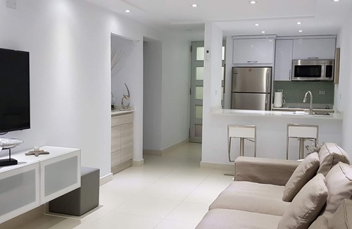 Isla Verde Apartment | INFINITI APARTMENT IN PRIME ZONE ISLA VERDE