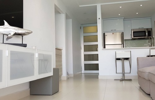 Isla Verde Apartment | INFINITI APARTMENT IN PRIME ZONE ISLA VERDE