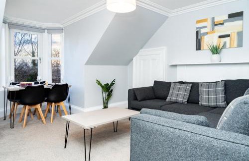 Glenisla Apartment | INFO ONLY, Multiple Locations, Available for Large Groups, Contractors and Extended Stays, Fully Furnished Accommodation Explore Our Range, INVOICE and REDUCED PRICE only via SUNRISE SHORT LETS Dundee