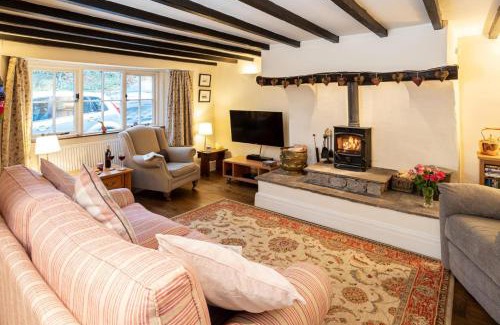Ingleton House | Ingleton - 2 Bed Cottage - Sleeps 4 - Pet Friendly